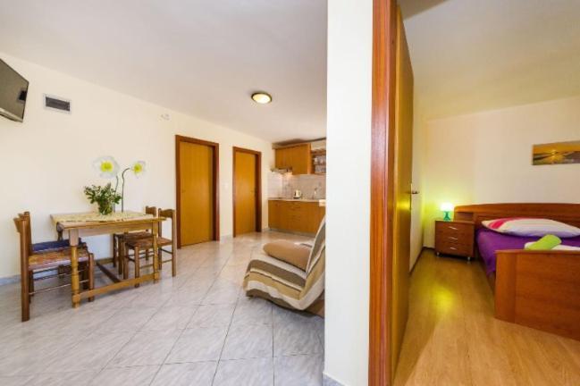 Apartments Elvir Nin Exterior photo